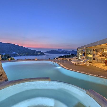 Eirini Luxury Hotel Villas Grikos Bay  Exteriör bild