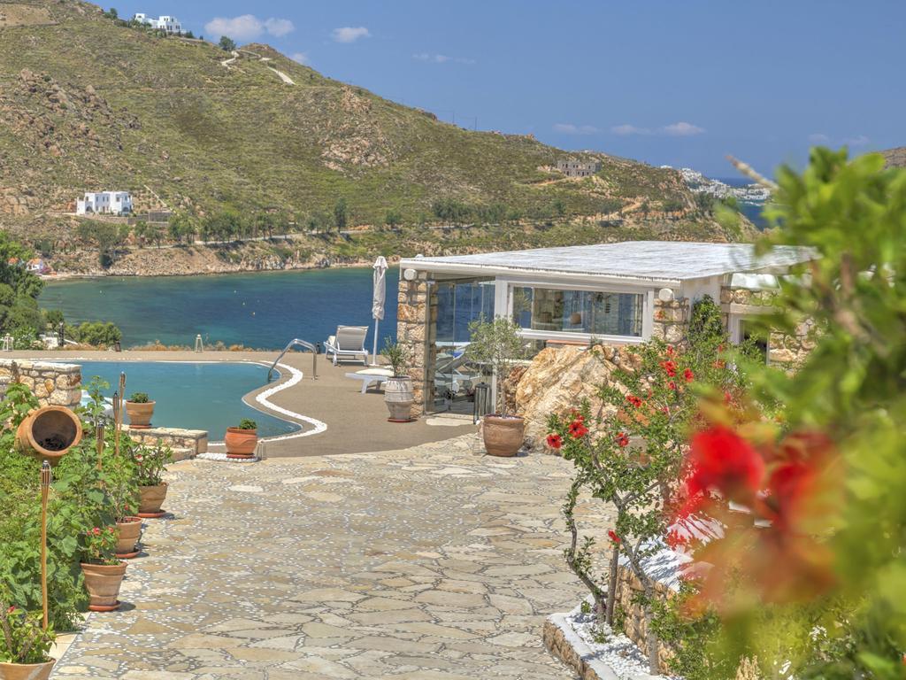 Eirini Luxury Hotel Villas Grikos Bay  Exteriör bild