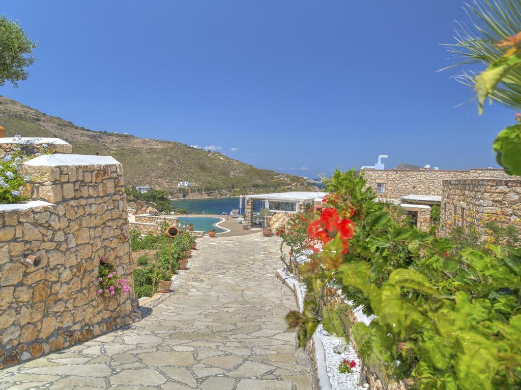 Eirini Luxury Hotel Villas Grikos Bay  Exteriör bild