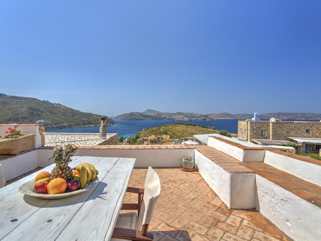 Eirini Luxury Hotel Villas Grikos Bay  Rum bild